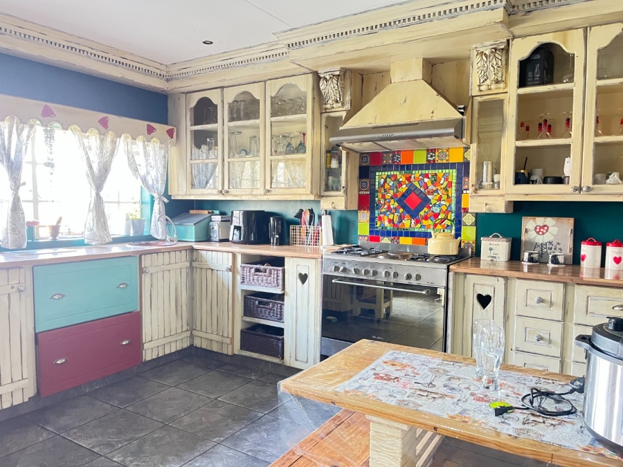 Commercial Property for Sale in Vyfhoek A H North West